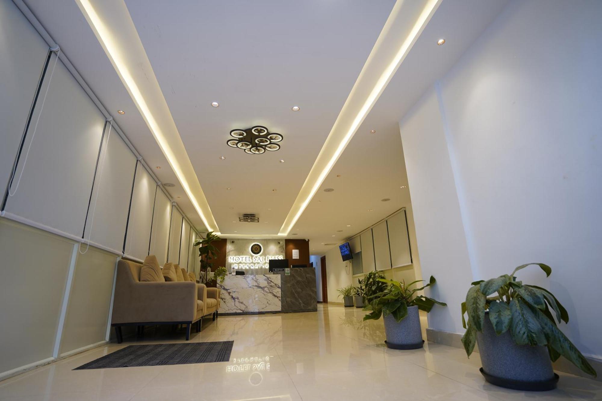 Sai Bliss Residency, Manyata Tech Park Hotel Bangalore Ngoại thất bức ảnh