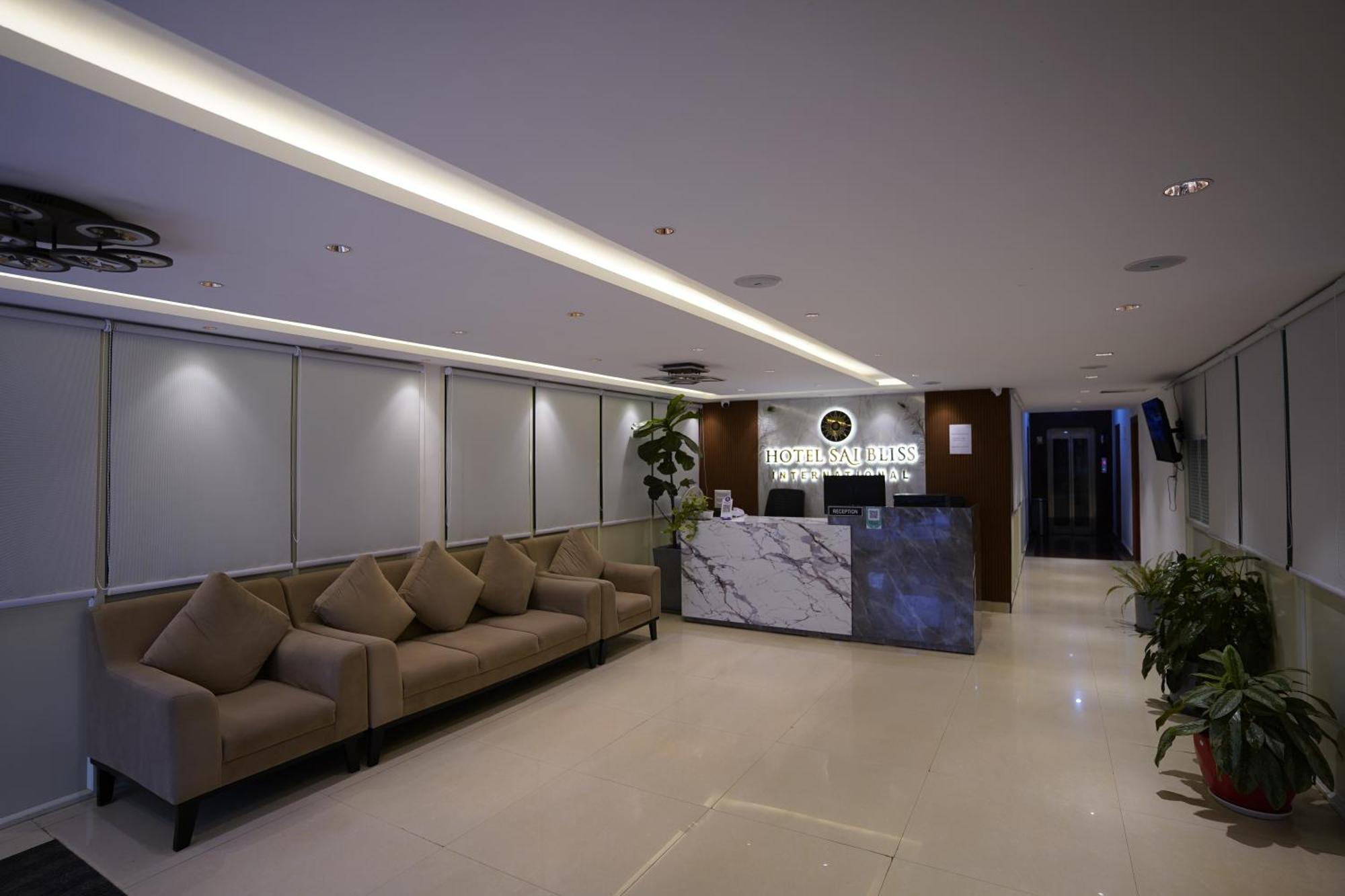 Sai Bliss Residency, Manyata Tech Park Hotel Bangalore Ngoại thất bức ảnh