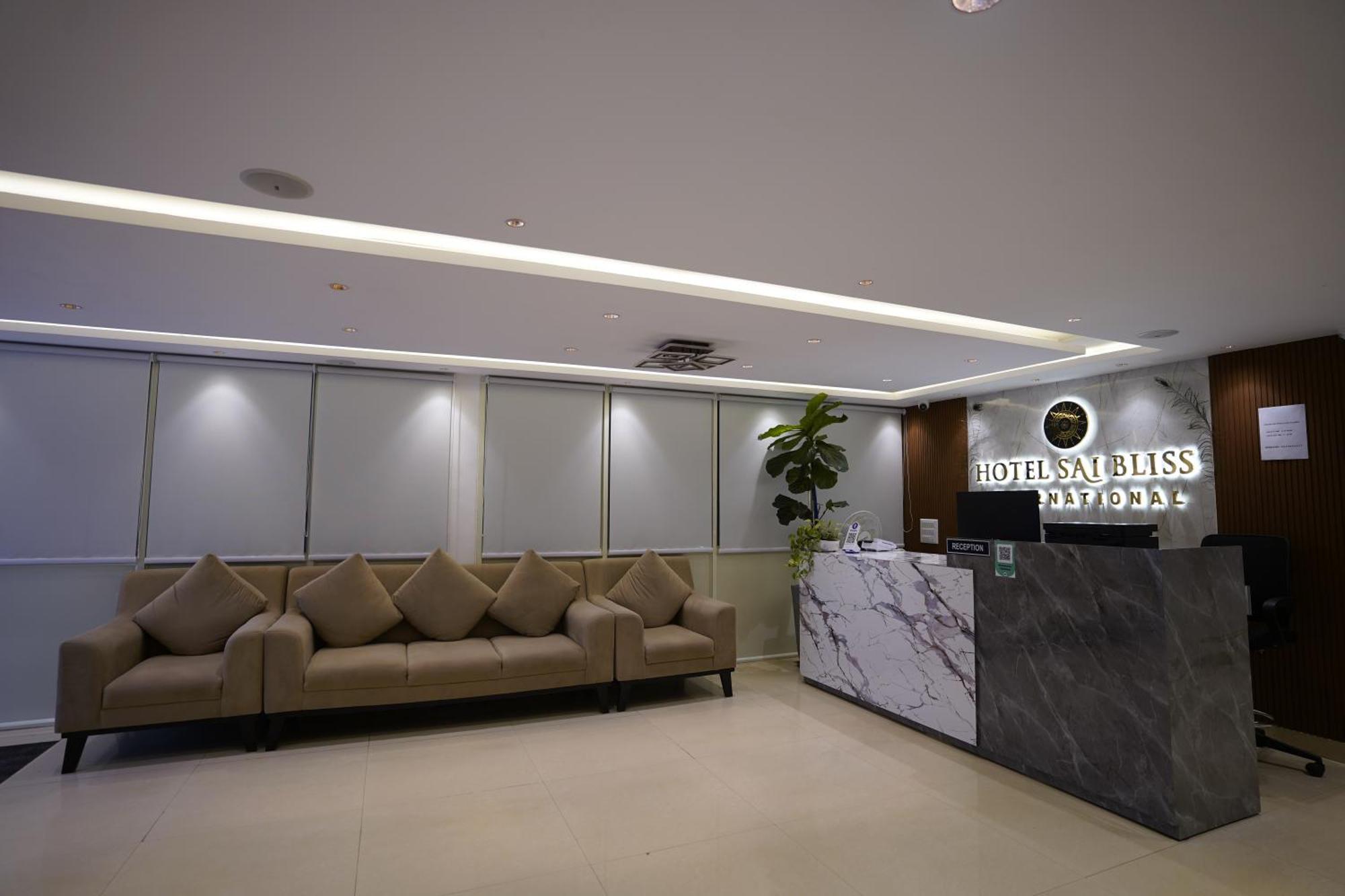 Sai Bliss Residency, Manyata Tech Park Hotel Bangalore Ngoại thất bức ảnh